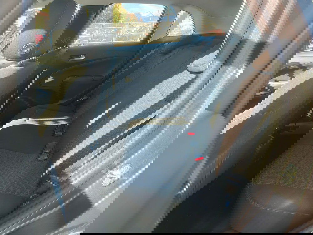 Opel Crossland X usata a Torino (13)