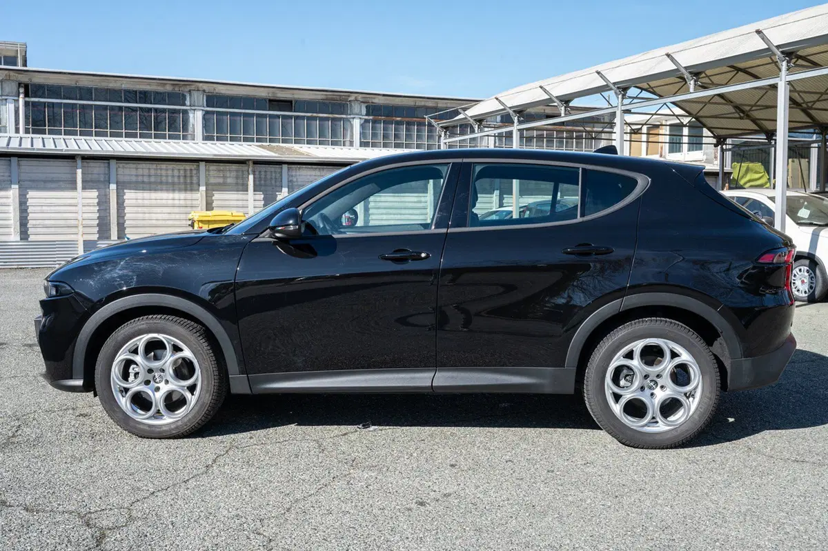 Alfa Romeo Tonale usata a Torino (8)