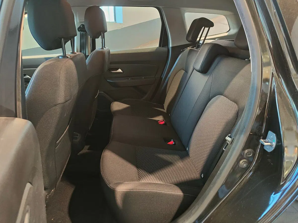 Dacia Duster usata a Torino (13)