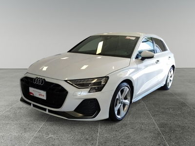 Audi A3 Sportback 35 TDI S tronic S line edition del 2024 usata a Triggiano