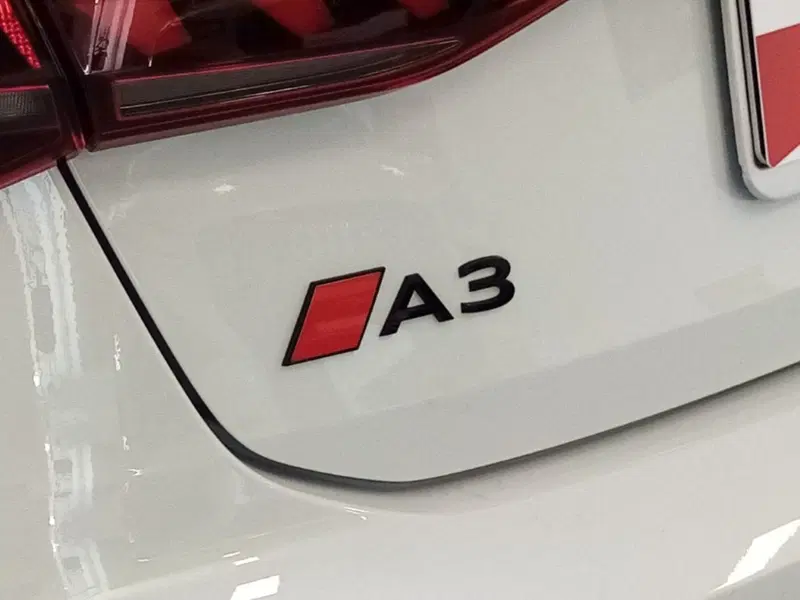 Audi A3 Sportback usata a Bari (12)