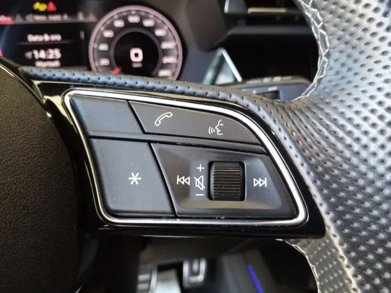 Audi A3 Sportback usata a Bari (7)