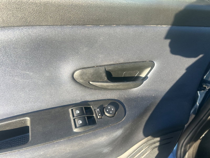 Lancia Ypsilon usata a Bergamo (17)