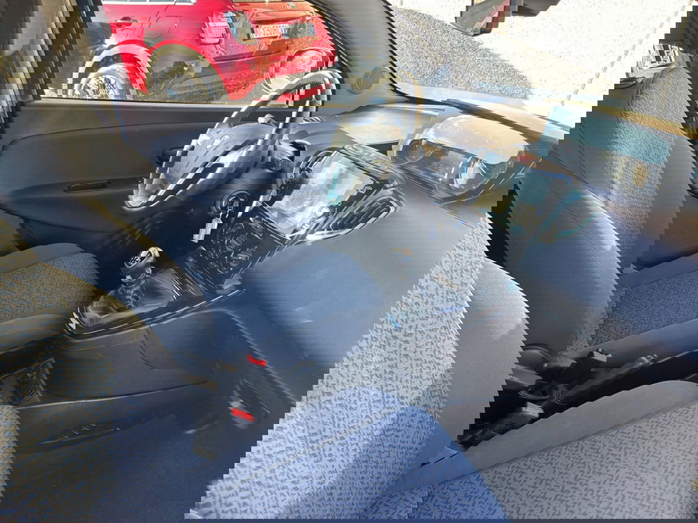 Lancia Ypsilon usata a Bergamo (18)