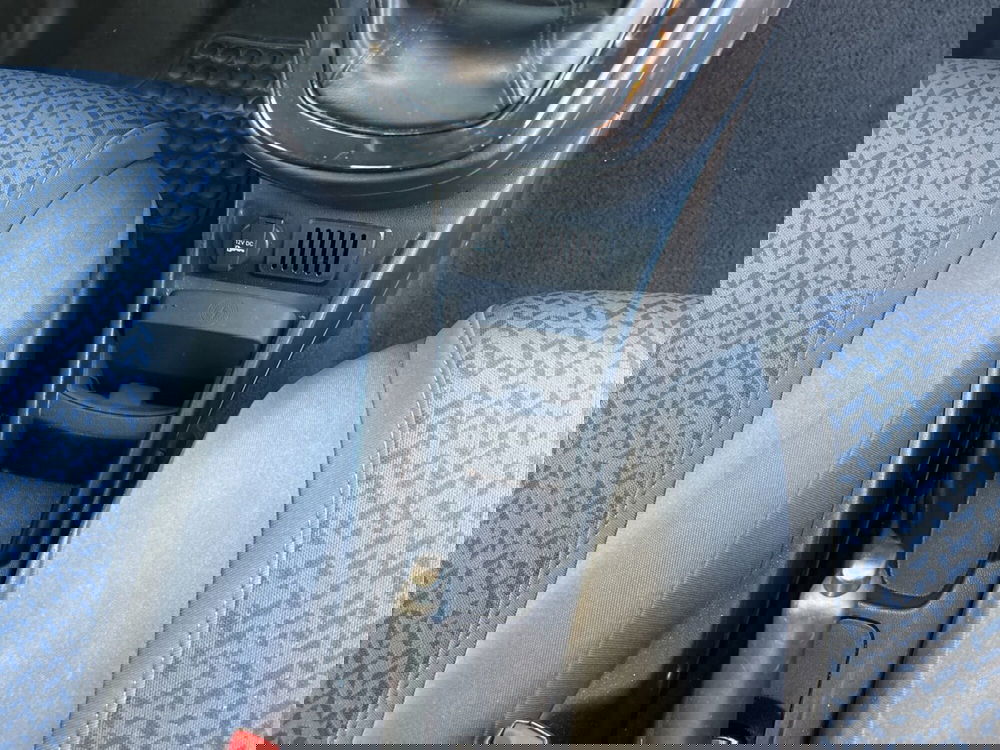 Lancia Ypsilon usata a Bergamo (19)