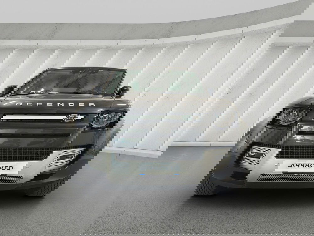 Land Rover Defender usata a Milano (8)