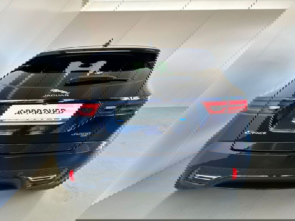 Jaguar E-Pace usata a Modena (7)