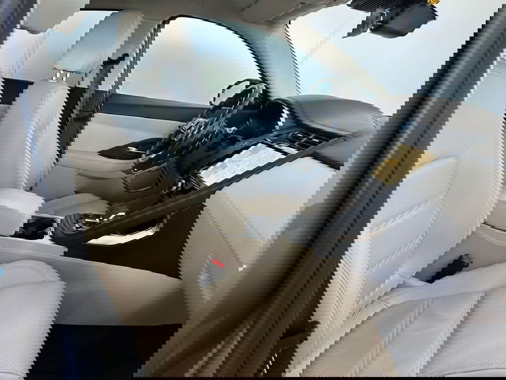 Jaguar E-Pace usata a Modena (3)