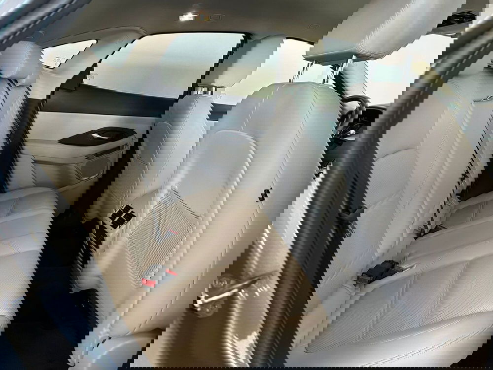 Jaguar E-Pace usata a Modena (5)