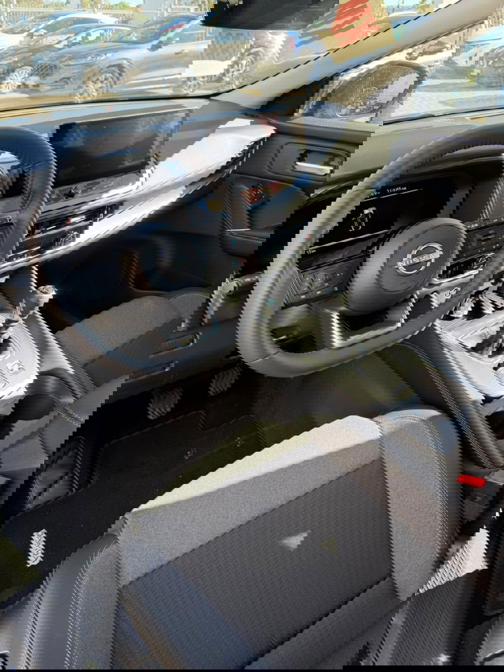 Nissan Qashqai nuova a Macerata (10)