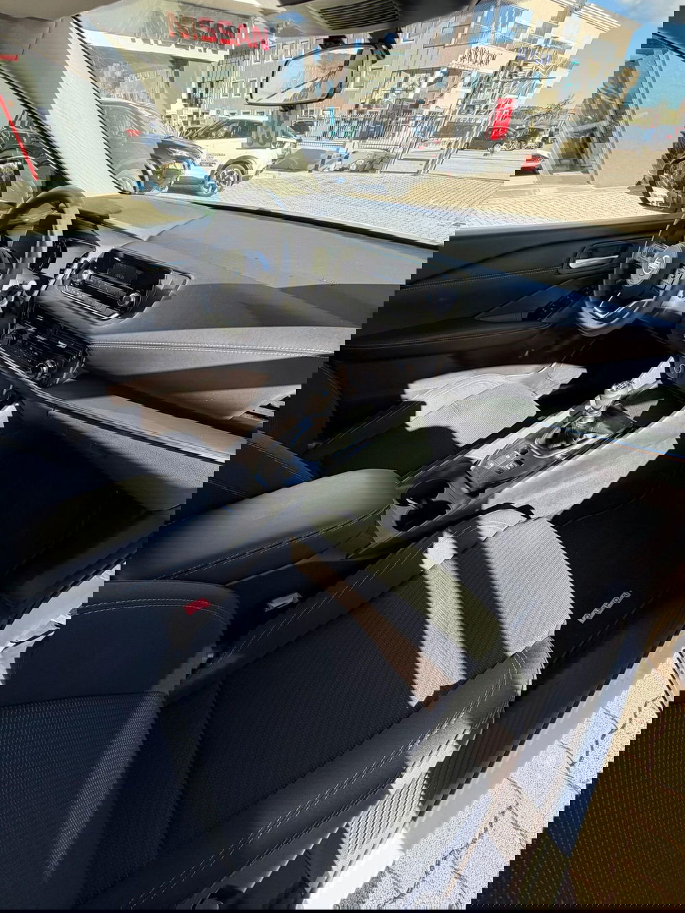 Nissan Qashqai nuova a Macerata (14)