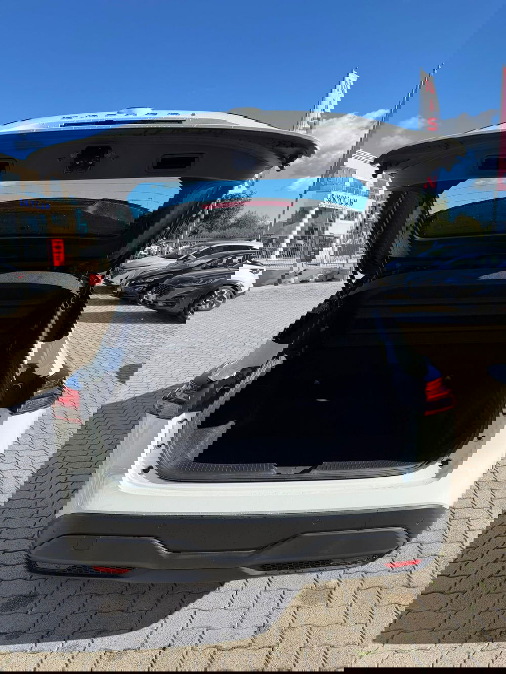 Nissan Qashqai usata a Macerata (9)