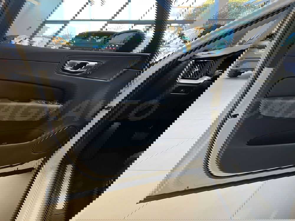 Volvo XC60 usata a Forlì-Cesena (13)