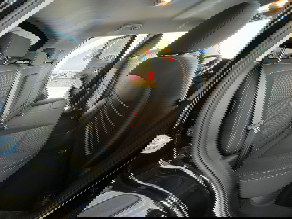 Ssangyong Tivoli usata a Teramo (15)