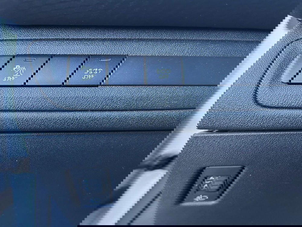 Peugeot 2008 usata a Modena (11)