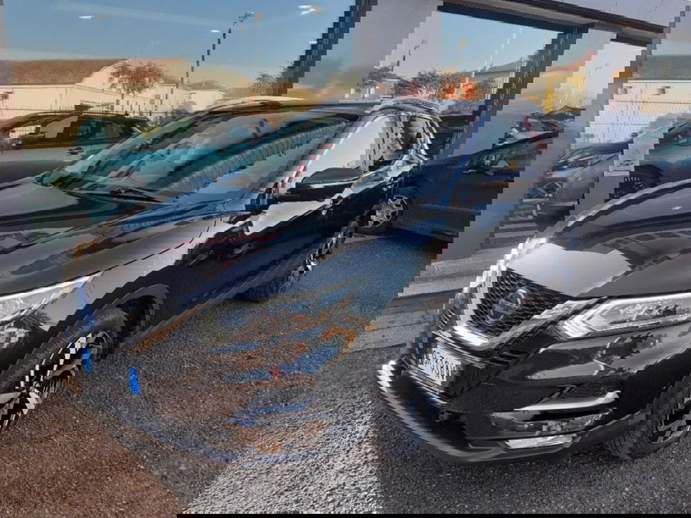 Nissan Qashqai usata a Modena (2)