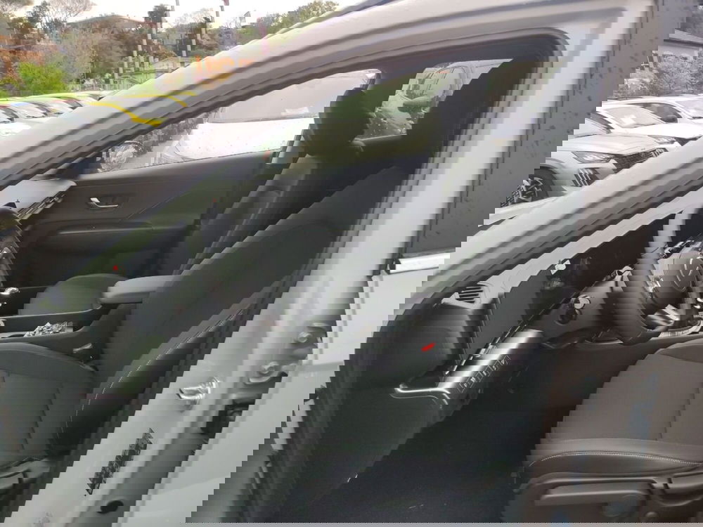 Hyundai Kona nuova a Latina (13)