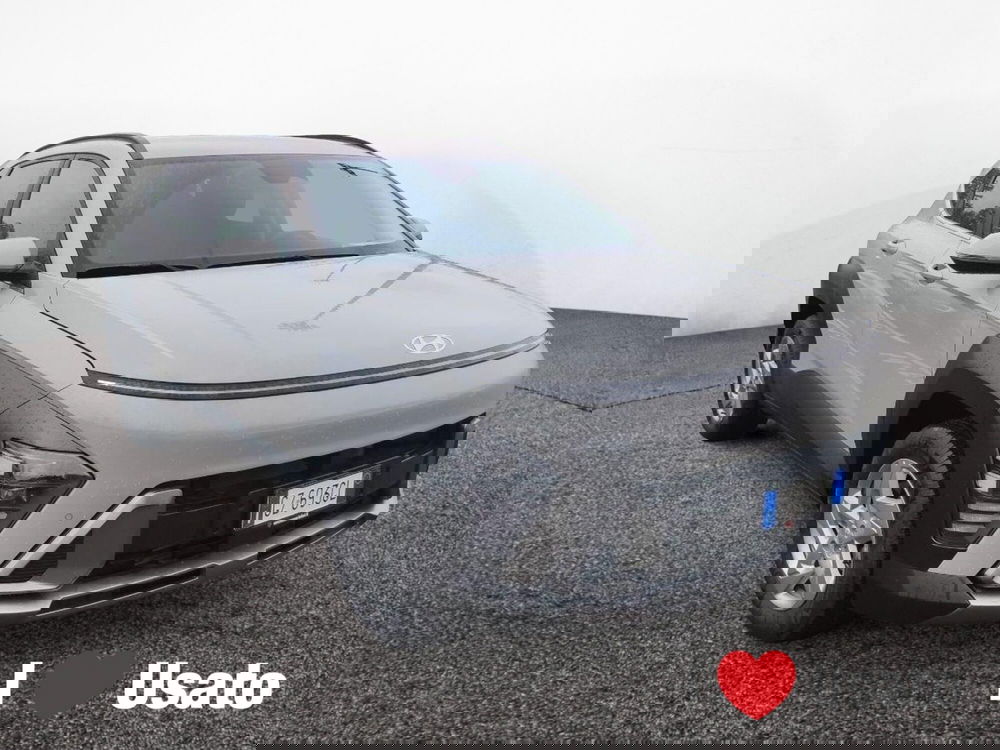 Hyundai Kona nuova a Latina (2)