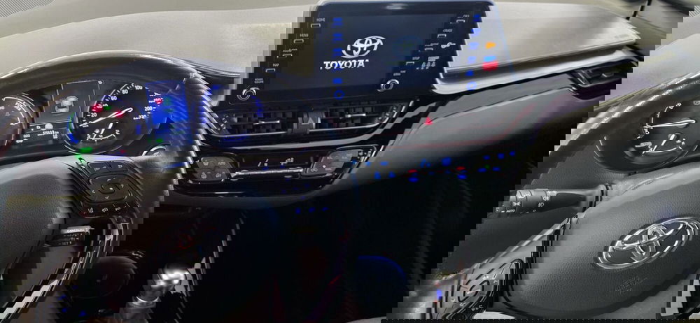 Toyota Toyota C-HR usata a Messina (10)