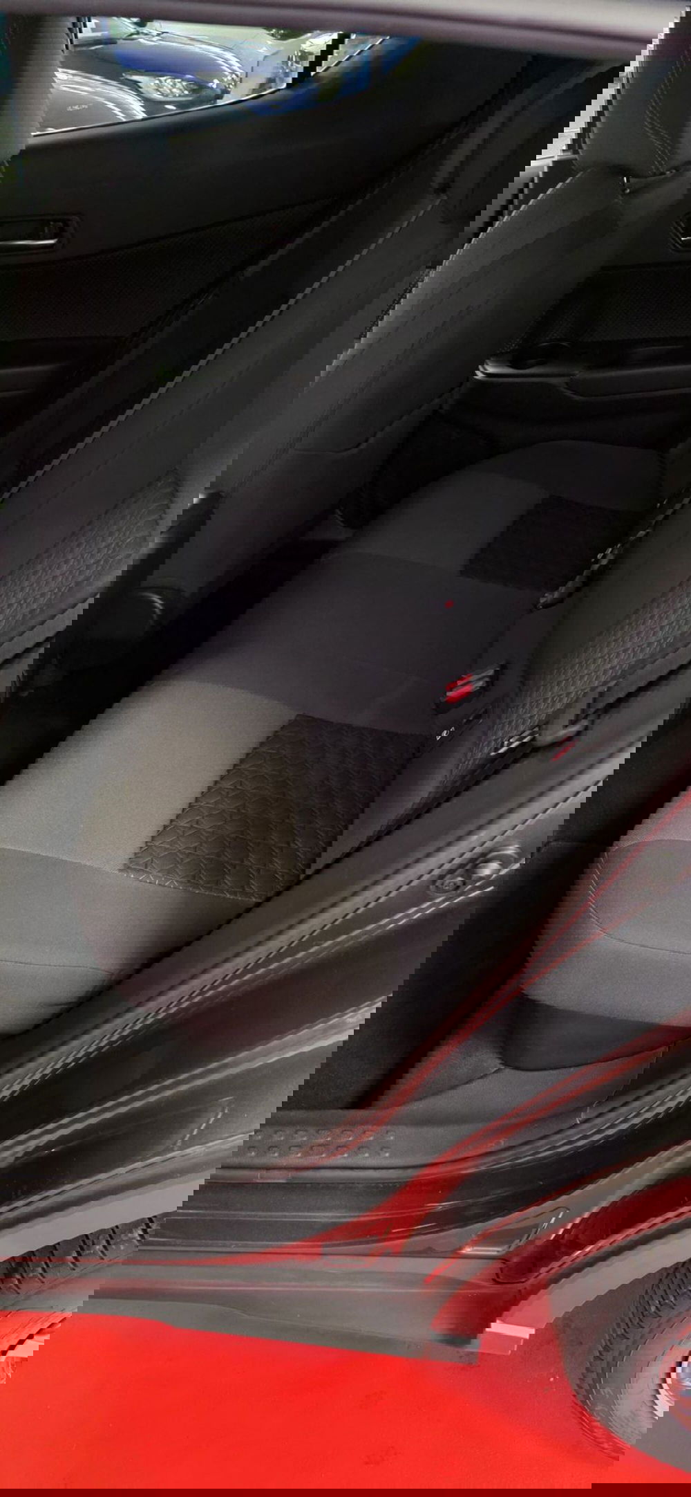 Toyota Toyota C-HR usata a Messina (8)