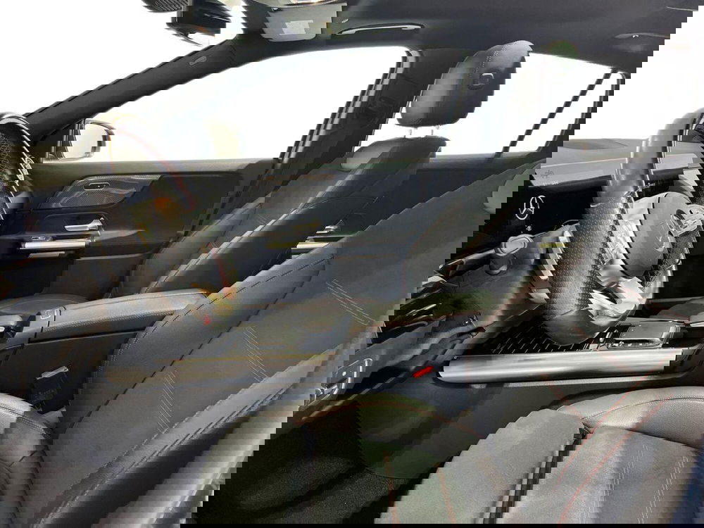 Mercedes-Benz GLA SUV usata a Napoli (12)