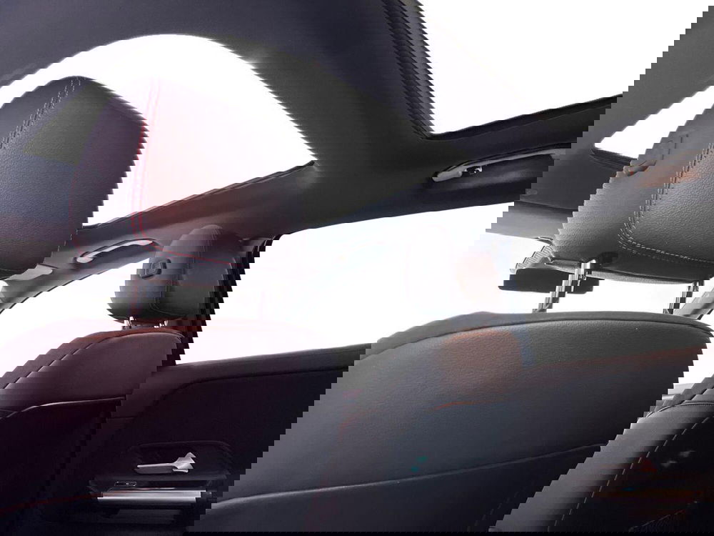 Mercedes-Benz GLA SUV usata a Napoli (18)