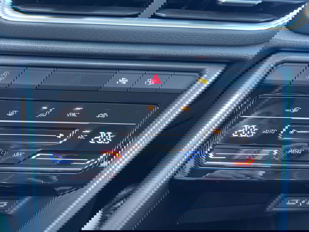 Volkswagen T-Roc usata a Grosseto (16)