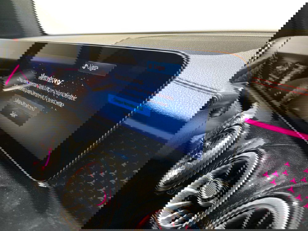 Mercedes-Benz EQB usata a Napoli (14)