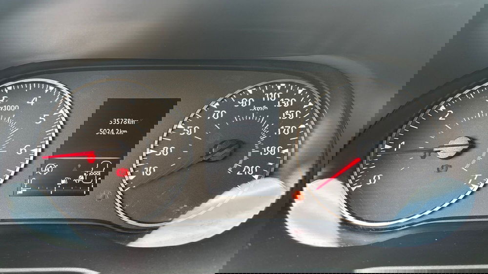 Dacia Duster usata a Padova (11)