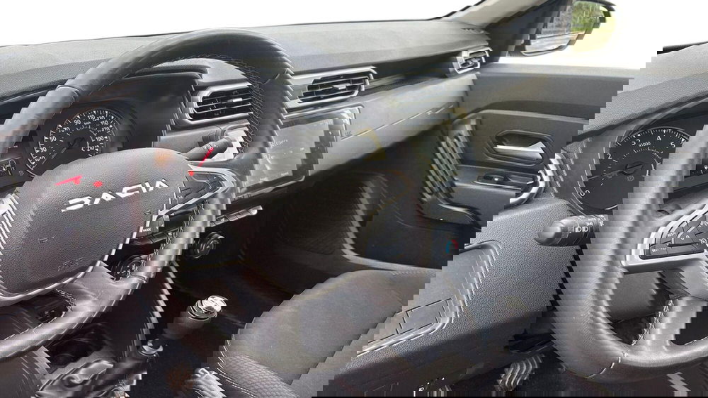 Dacia Duster usata a Padova (12)