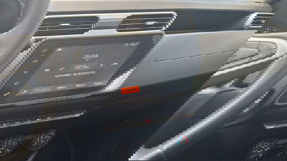 Dacia Duster usata a Padova (6)