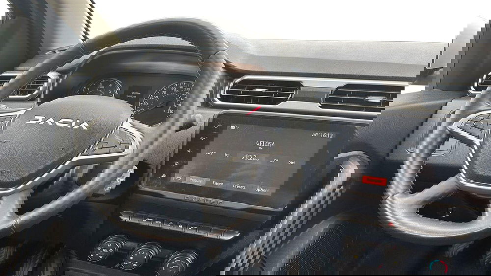 Dacia Duster usata a Padova (7)