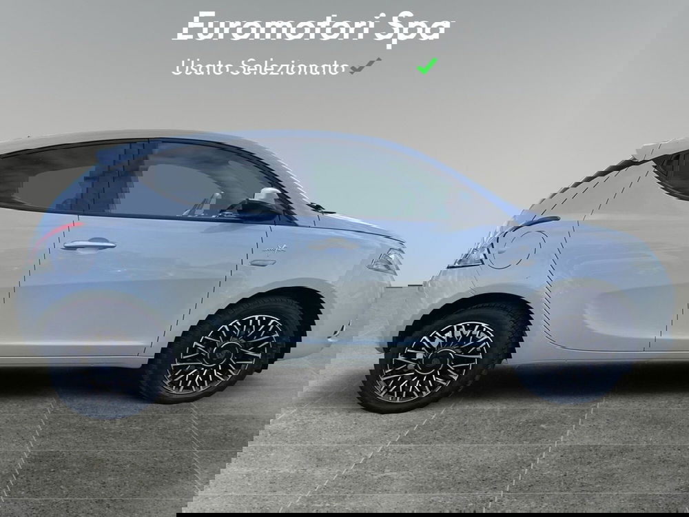 Lancia Ypsilon usata a Siena (6)