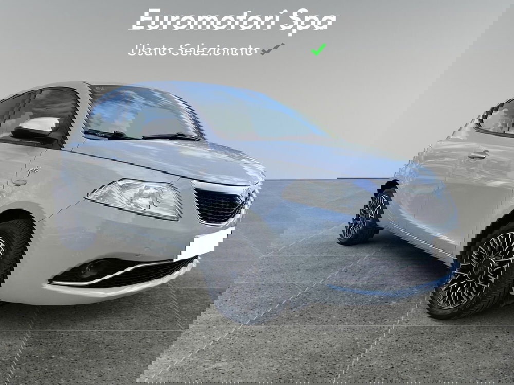 Lancia Ypsilon usata a Siena (7)