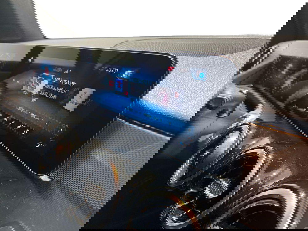 Mercedes-Benz GLB usata a Napoli (14)