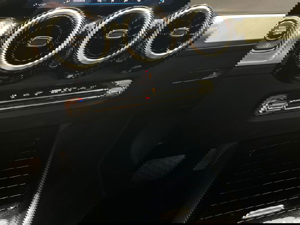 Mercedes-Benz GLB usata a Napoli (15)