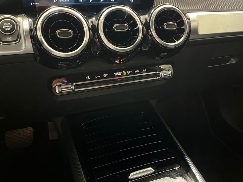 Mercedes-Benz GLB usata a Napoli (15)