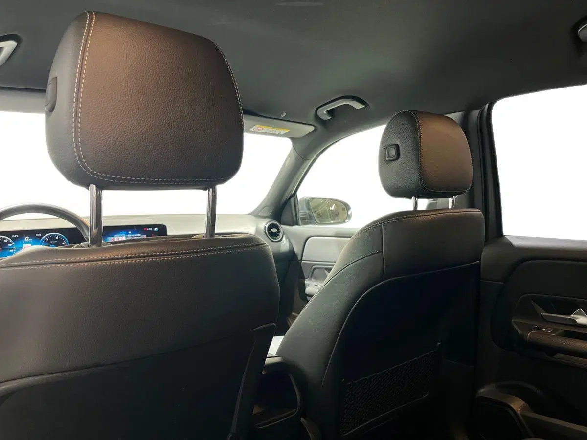 Mercedes-Benz GLB usata a Napoli (18)