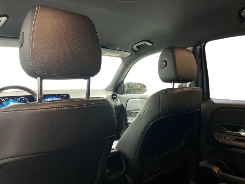 Mercedes-Benz GLB usata a Napoli (18)