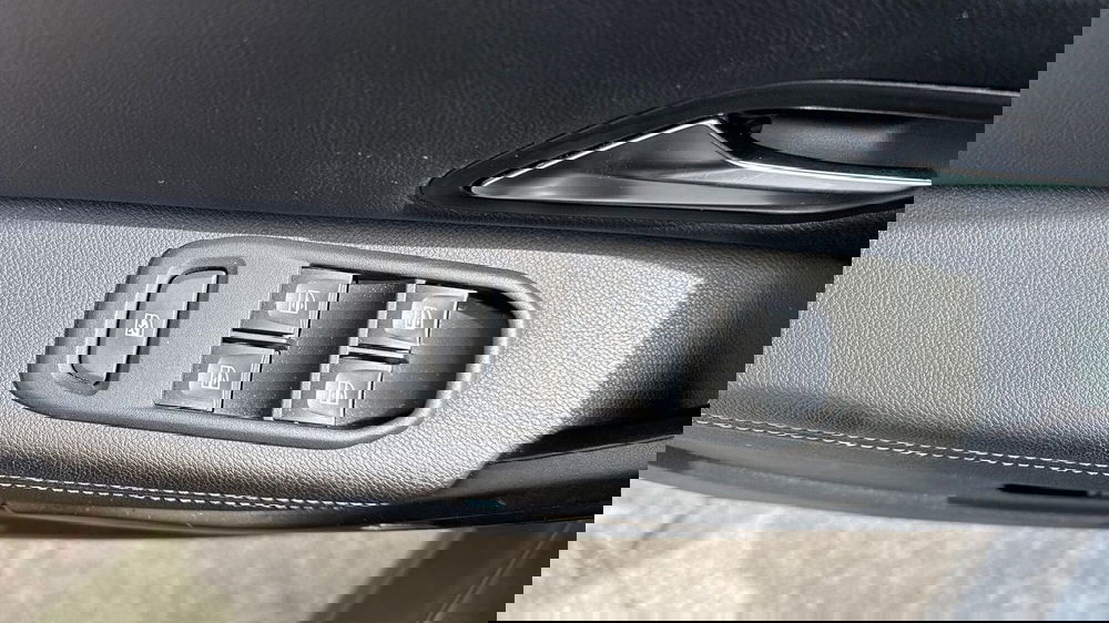 Dacia Duster usata a Padova (12)