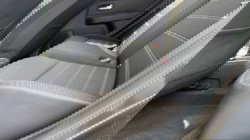 Dacia Duster usata a Padova (13)