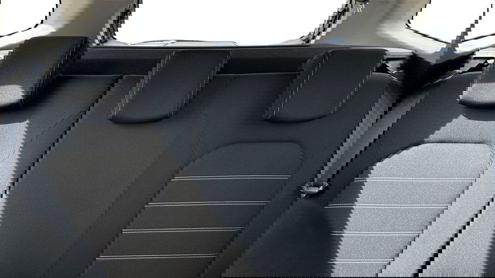 Dacia Duster usata a Padova (14)