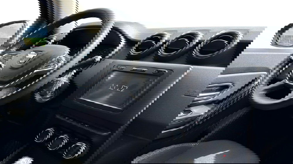 Dacia Duster usata a Padova (8)