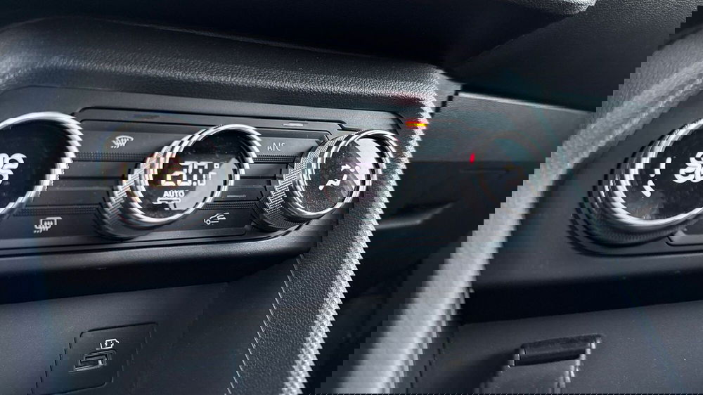 Dacia Jogger usata a Padova (14)