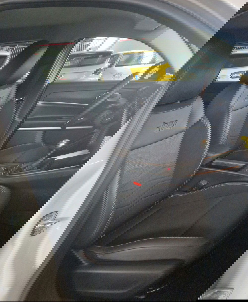 Jeep Avenger usata a Terni (8)