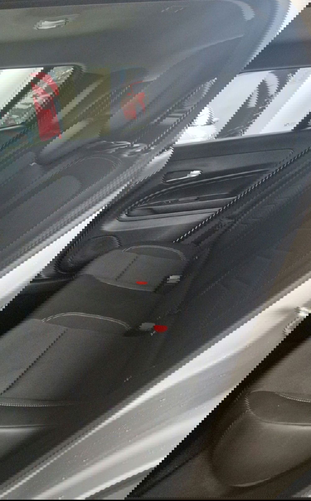 Jeep Avenger usata a Terni (9)