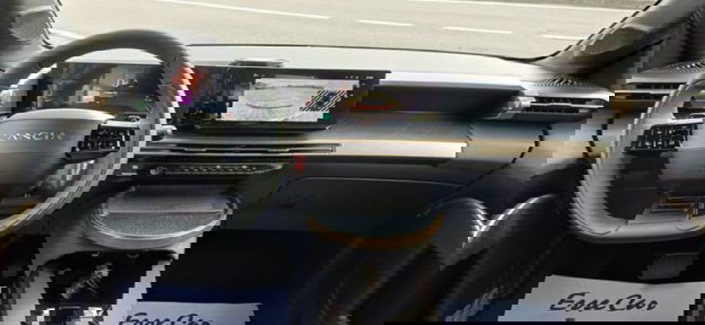 Lancia Ypsilon nuova a Padova (11)