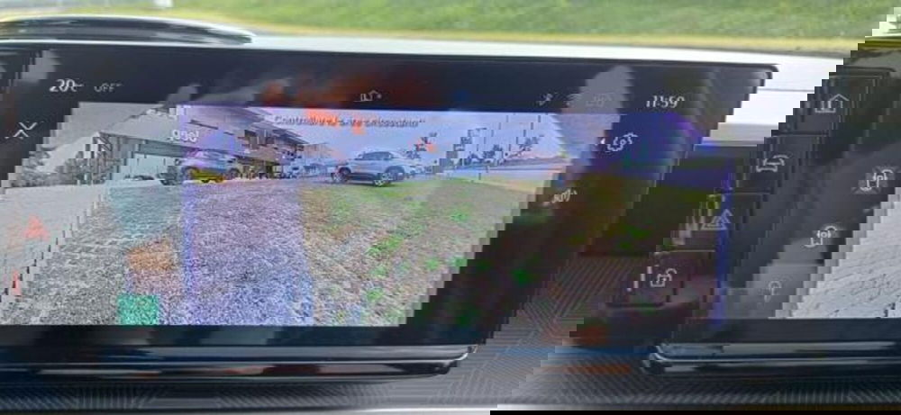 Lancia Ypsilon nuova a Padova (17)