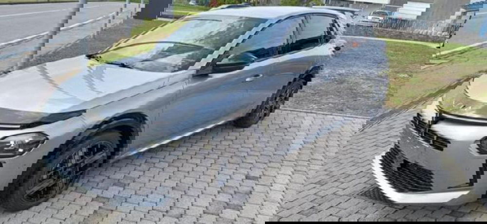 Lancia Ypsilon nuova a Padova (2)