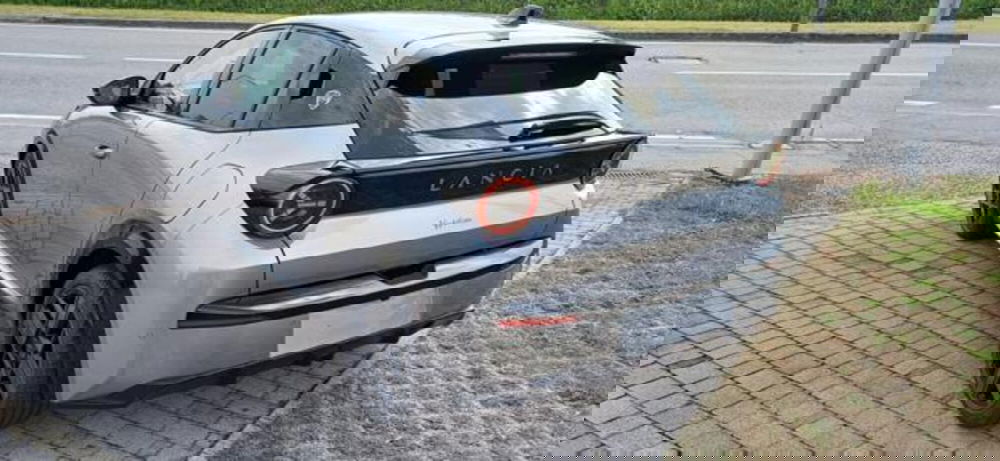 Lancia Ypsilon nuova a Padova (3)